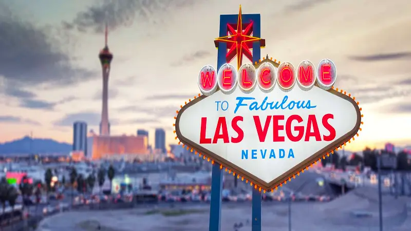 Top 10 Airlines Fly to Las Vegas For Weekend Getaway