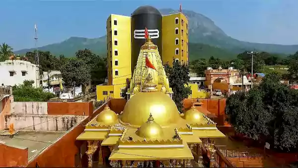 12 Famous Shiva Temples In India: Unique & Mysterious Stories